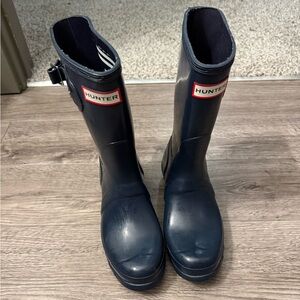 Hunter Black Tall Rain Boots (Interior Label Visible)